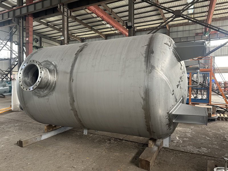 Vertical Storage Tank Vertical Storage Tank